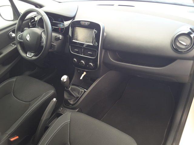 RENAULT Clio 1.2 75cv 5 porte Zen *EURO 6*