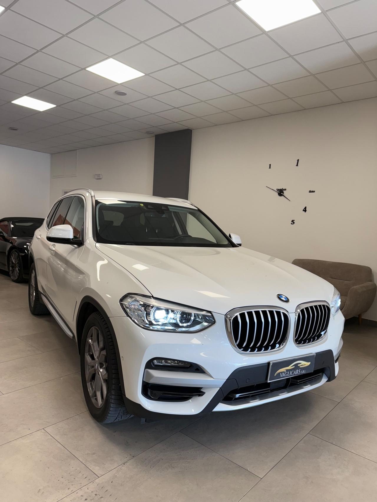 Bmw X3 sDrive18d 48V xLine