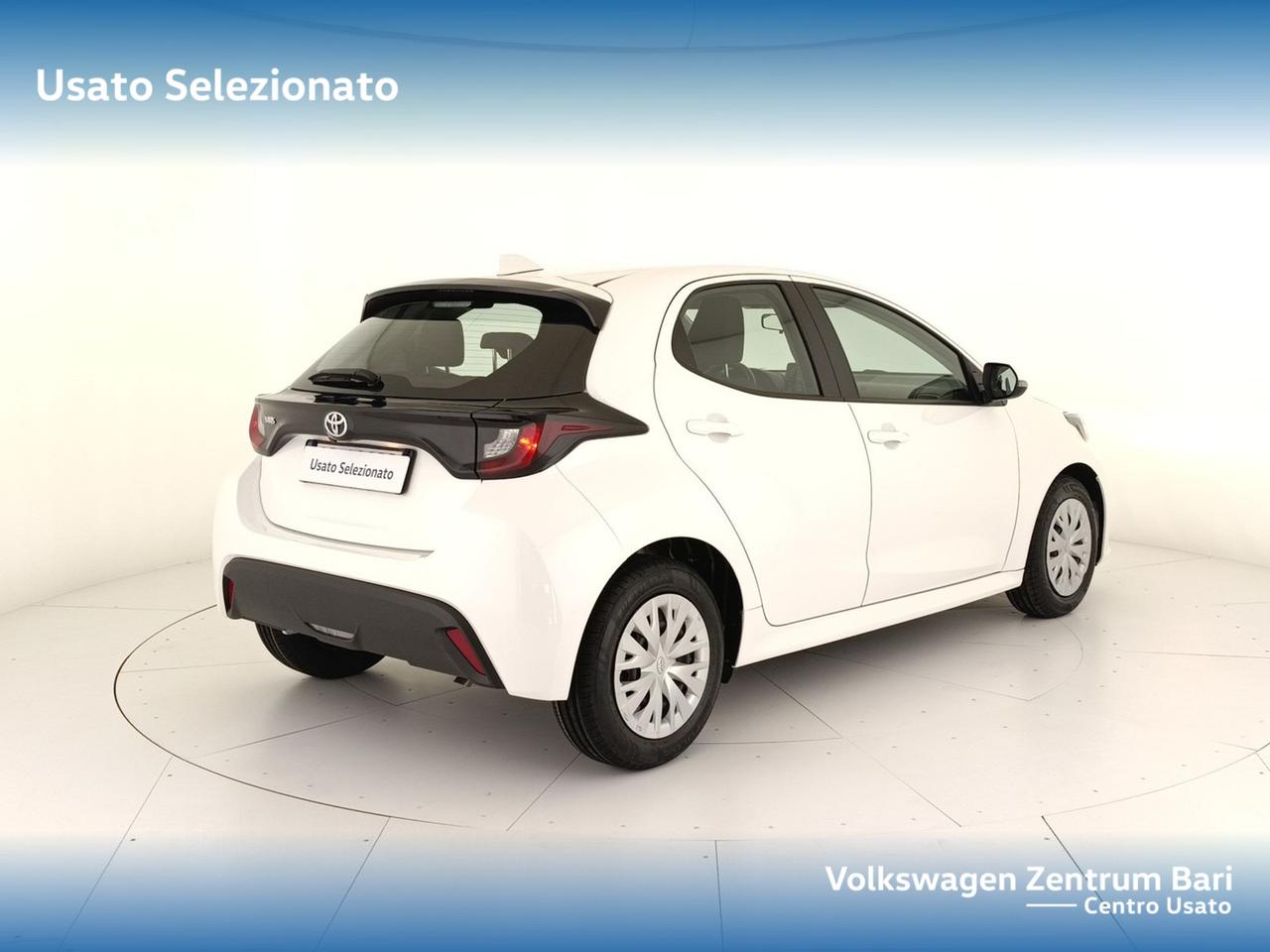 Toyota Yaris 1.0 active