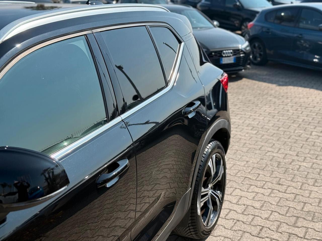 Volvo XC40 T4 Recharge Plug-in Hybrid 211cv Inscription Expression