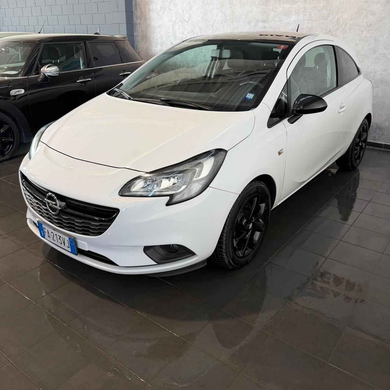 Opel Corsa 1.4 BENZINA AUTOMATICA