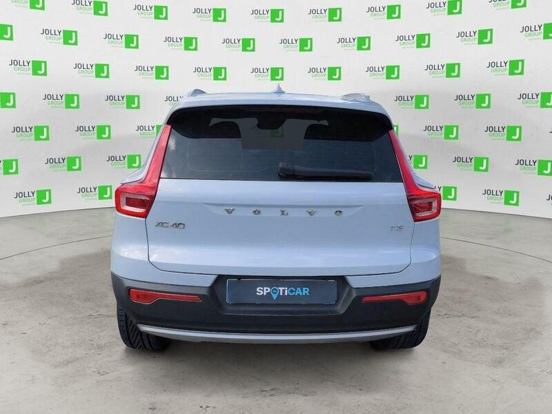 Volvo XC40 1.5 t3 163cv my20