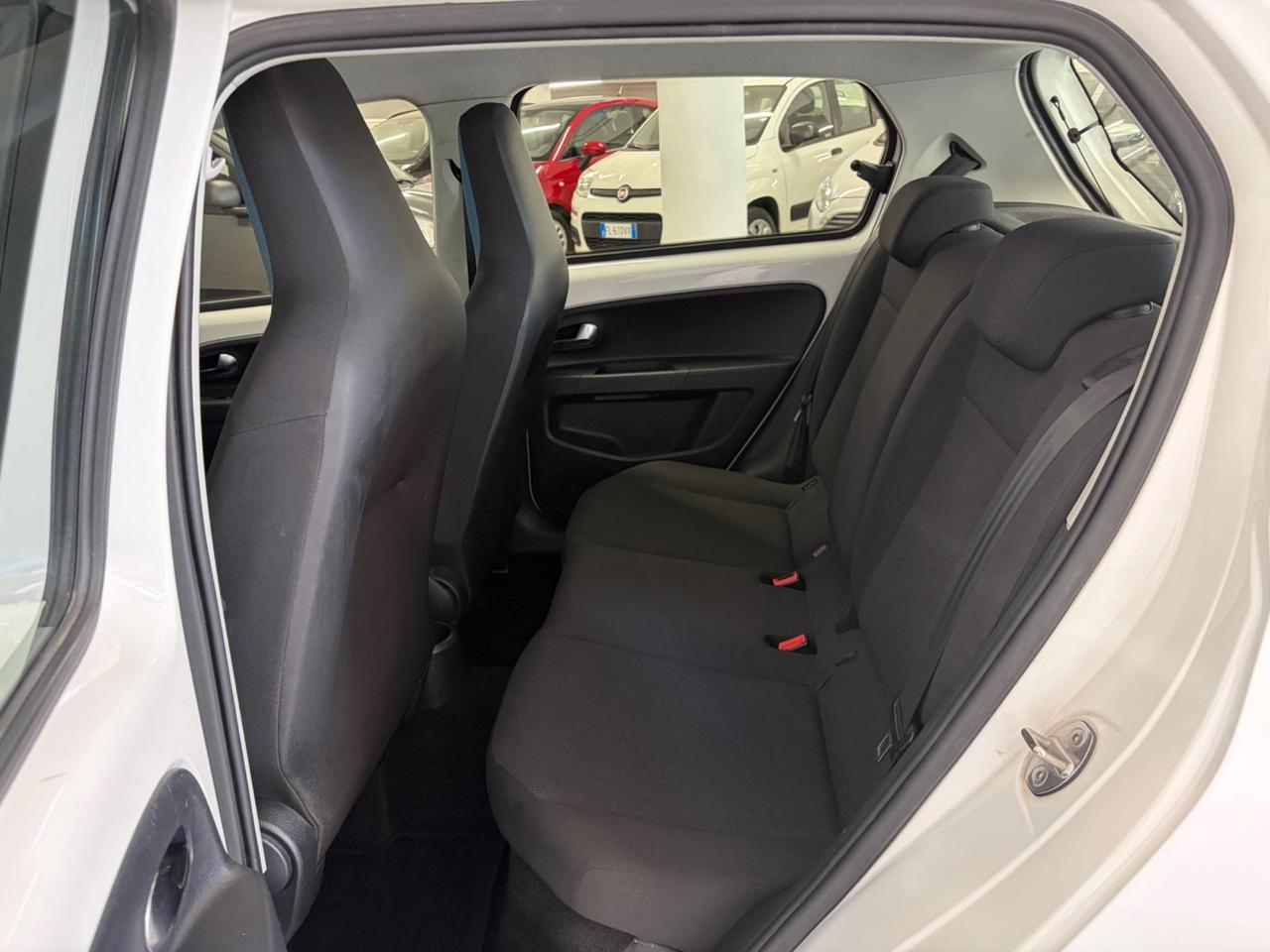 Volkswagen up! 1.0 5p. move Restyling