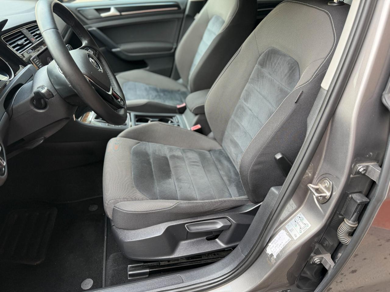 Volkswagen Golf 1.6 TDI 5p. 4MOTION Highline 105cv