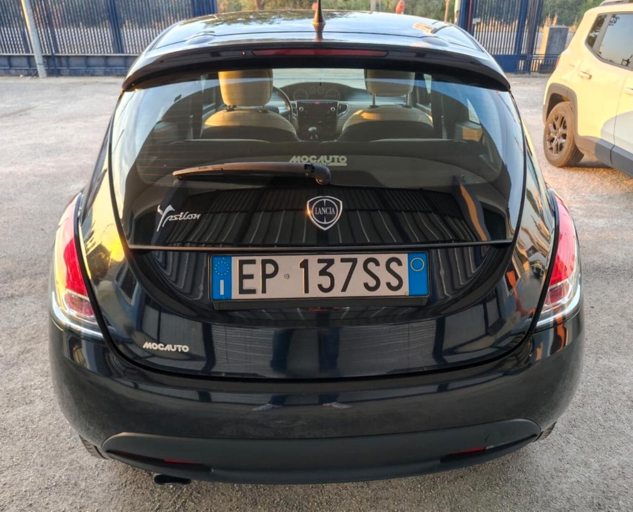 Lancia Ypsilon 1.2 69 CV 5 porte S&S Platinum