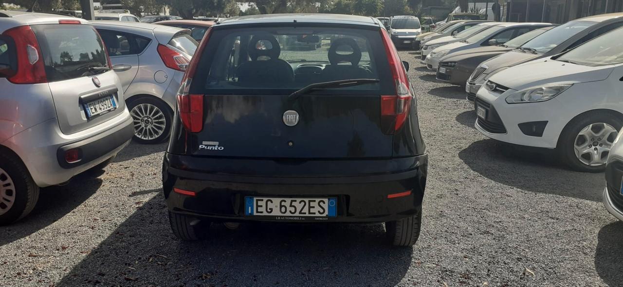 Fiat Punto 2010 - 1.2 benzina Lb automobili