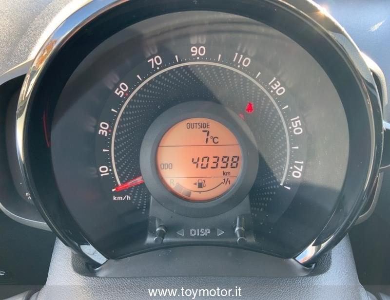 Toyota Aygo 2ª serie Connect 1.0 VVT-i 72 CV 5 porte x-play