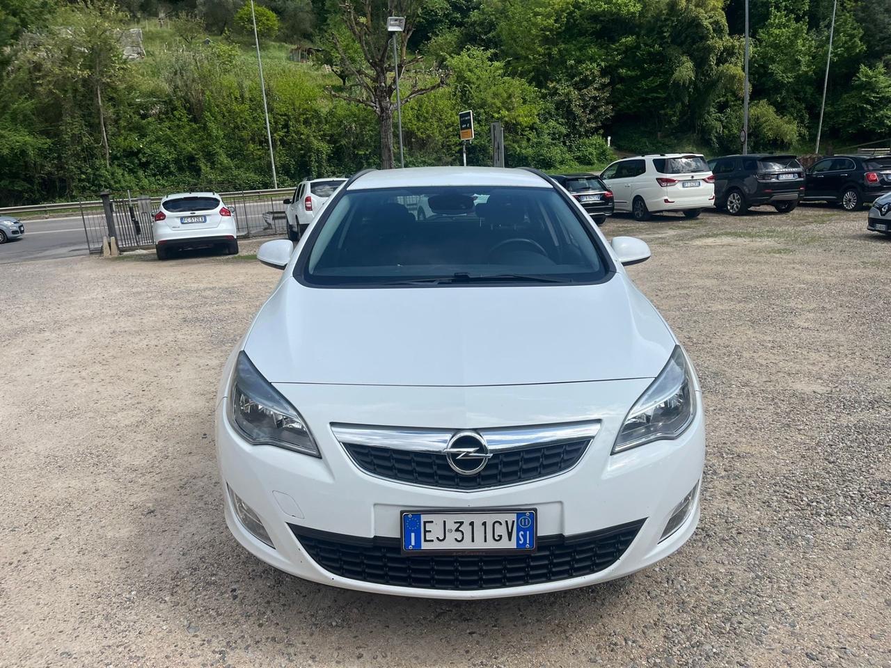 Opel Astra 1.7 CDTI 110CV Sports Tourer Cosmo