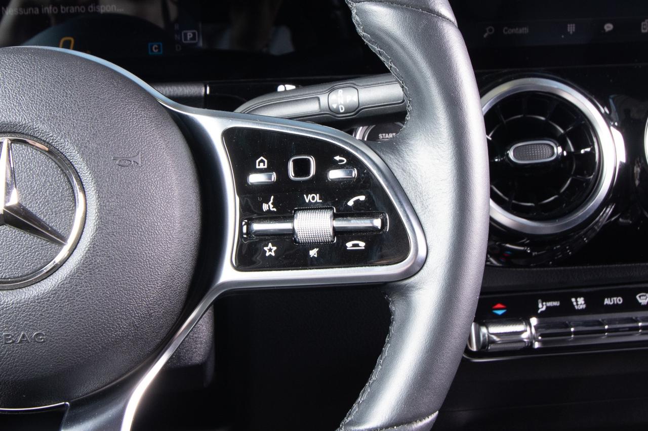 Mercedes-Benz GLA 200 Sport Auto