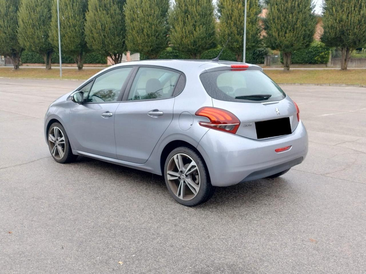 Peugeot 208 Allure 1.5blueHDi 102cv 5porte UNIPRO