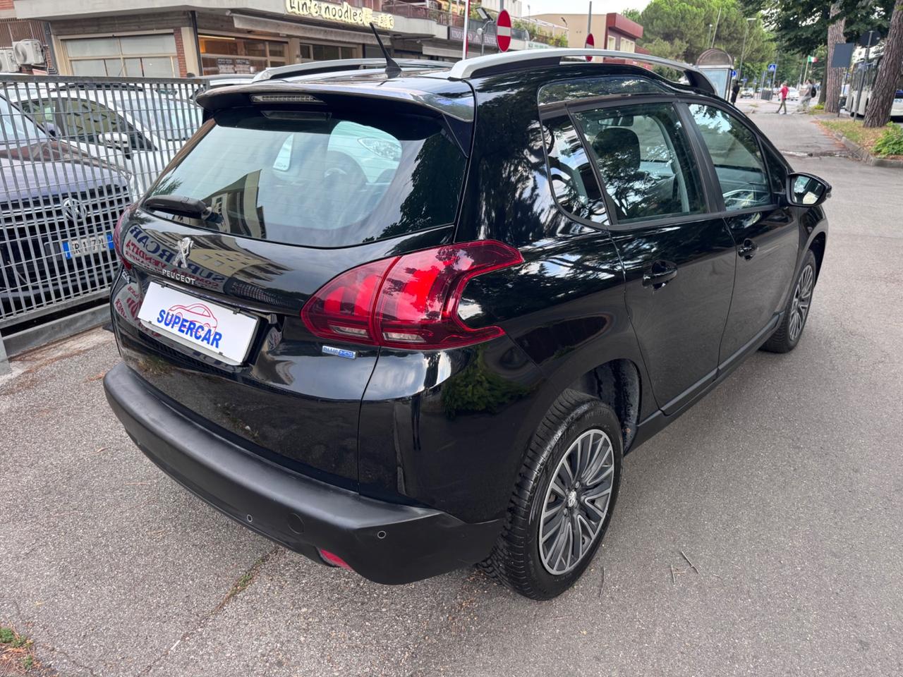 Peugeot 2008 BlueHDi 75 Active garanzia 12 mesi
