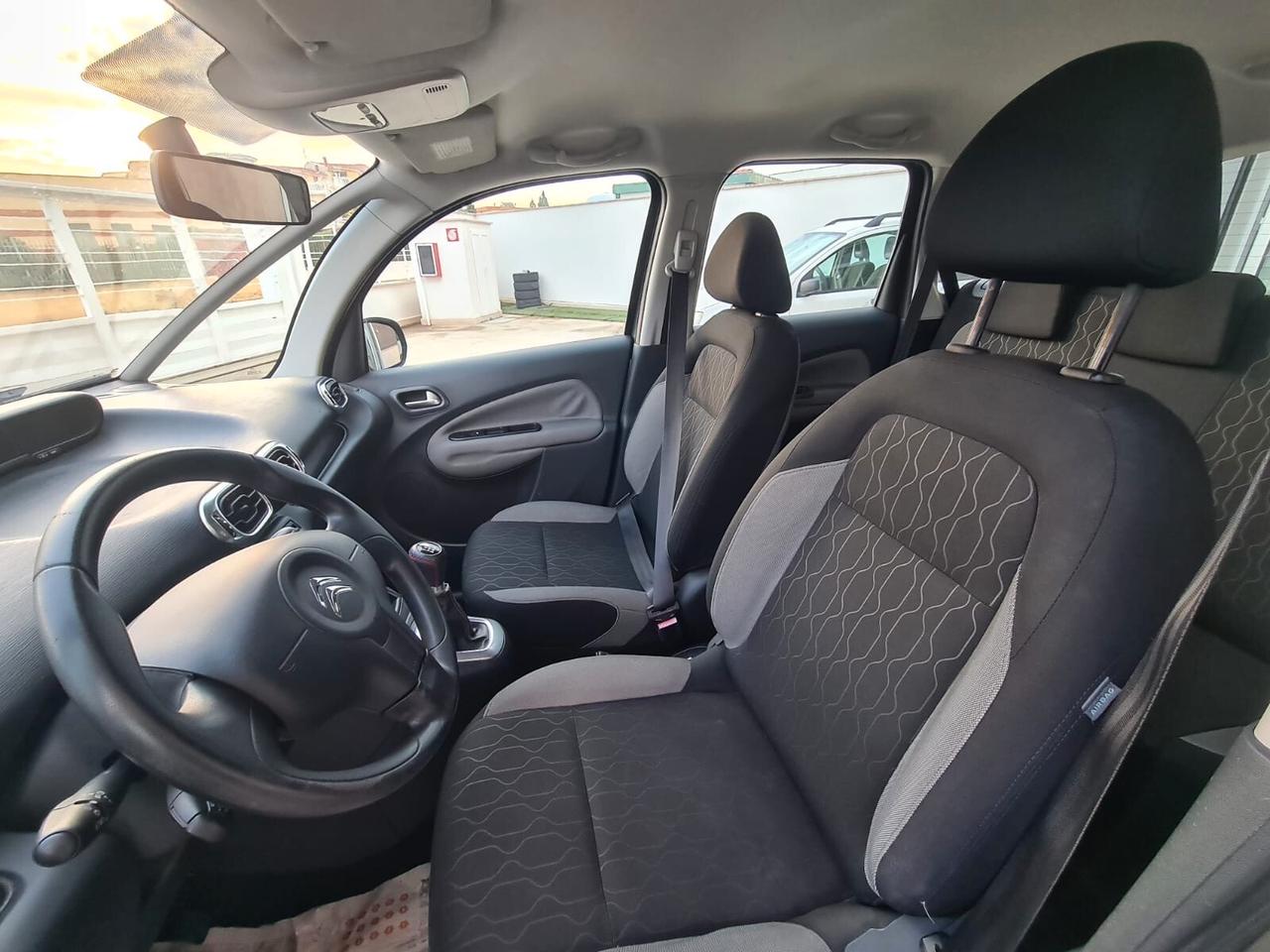 Citroen C3 Picasso 1.6 HDi 90 Exclusive