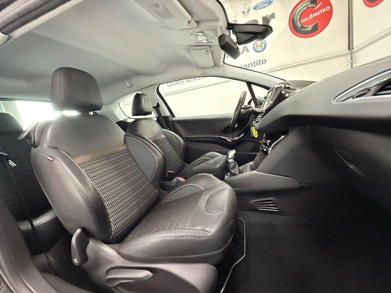 Peugeot 208 1.6 e-HDi 92 CV 3 porte XY 09/2013 EURO 5B NEOPATENTATI