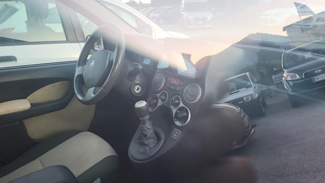 FIAT PANDA CROSS 1.3 MJET 4X4 ELD + GANCIO TRAINO