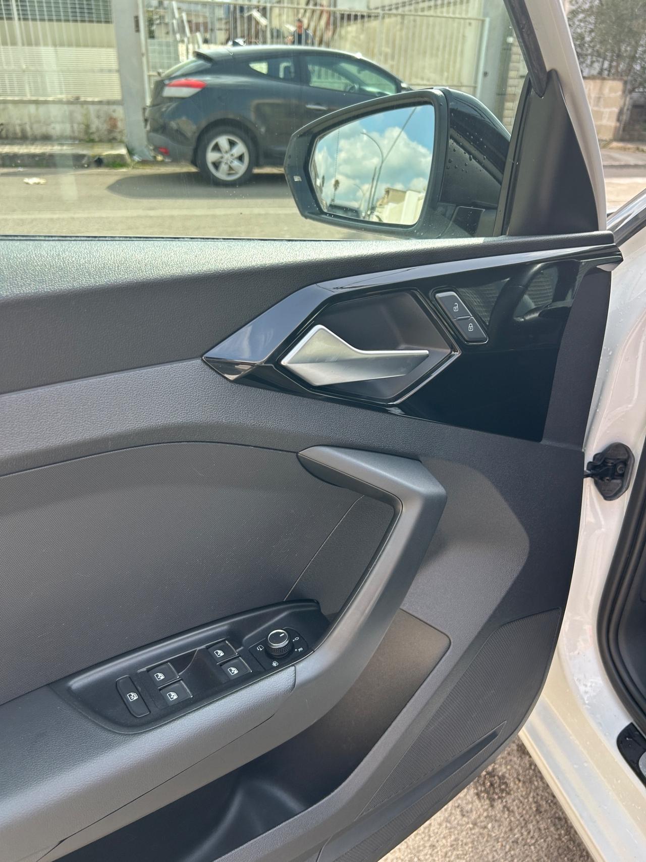 Audi A1 SPB 30 TFSI S tronic Admired-2020 LED/18"