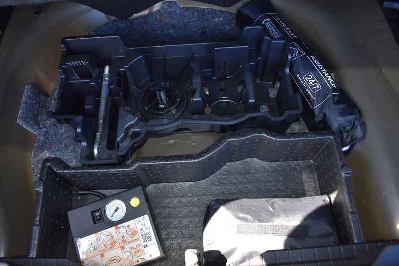 Peugeot 2008 BlueHDi 110 Allure Pack S/S