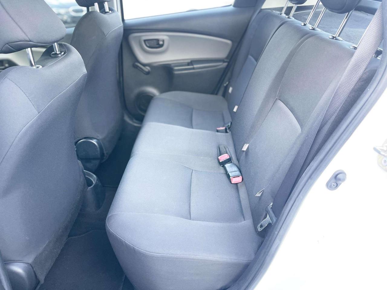 Toyota Yaris 1.0 Benzina 69CV E6 Neo - 2015