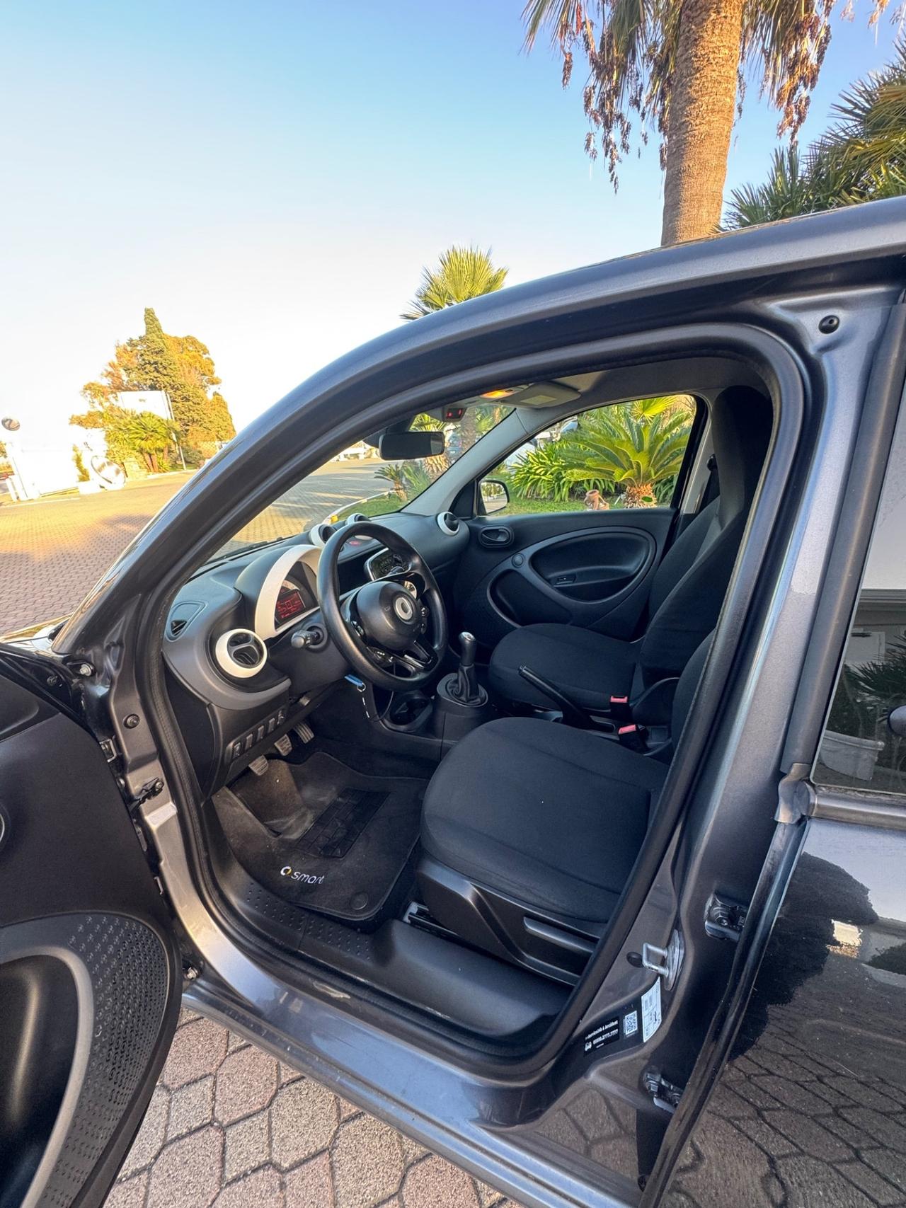 Smart ForFour 70 1.0 Youngster