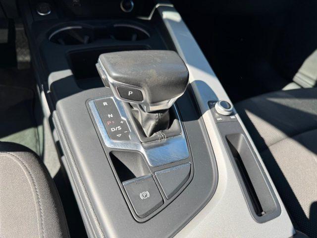 AUDI A4 Avant 40 TDI S tronic BUSINESS ADVANCED