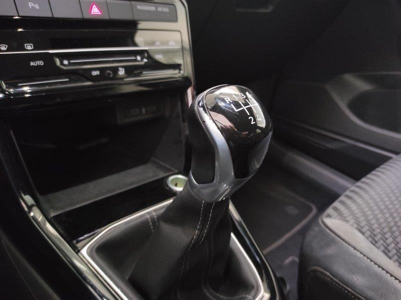 VOLKSWAGEN T-Cross - T-Cross 1.0 TSI Sport