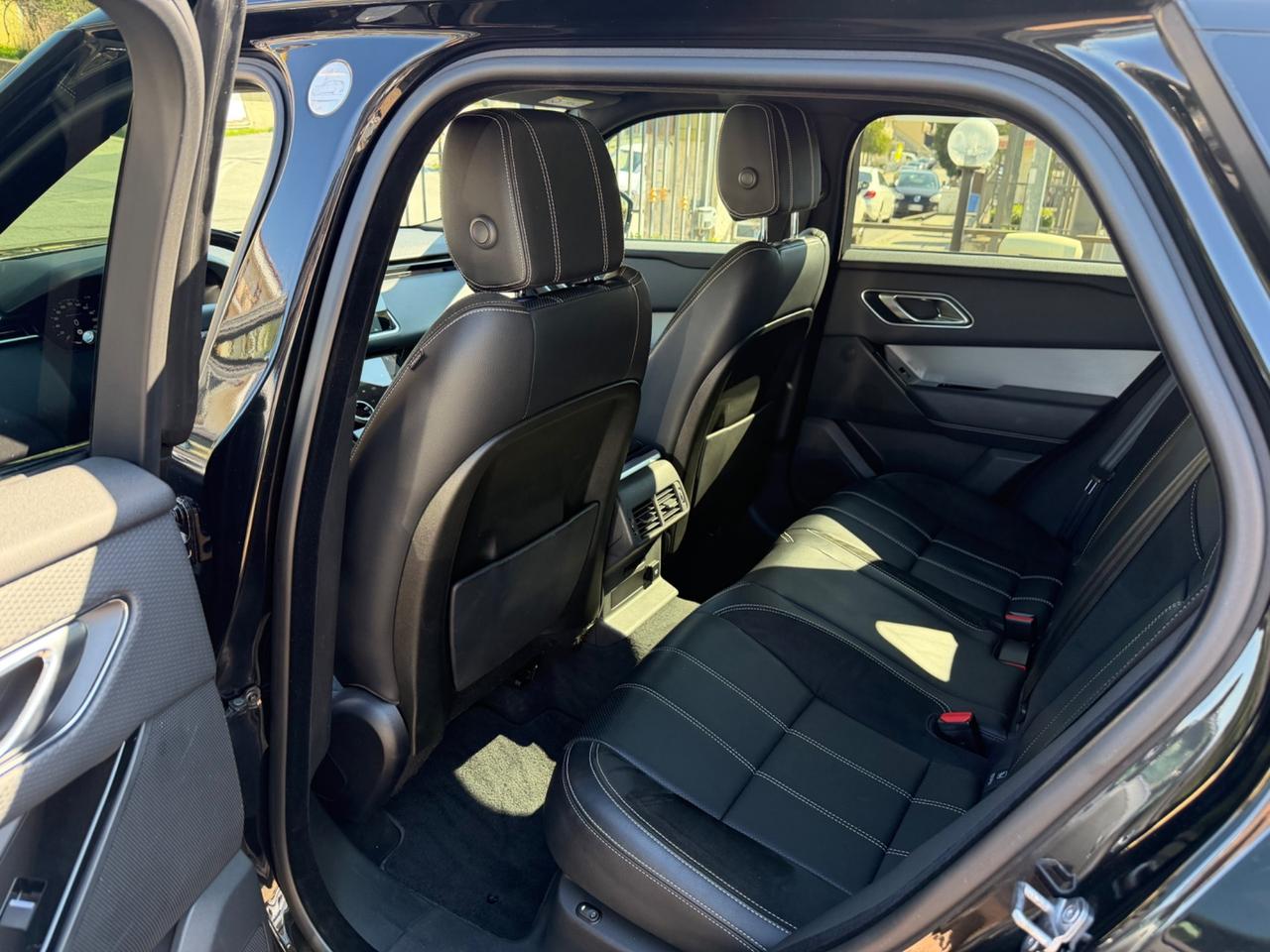 Land Rover Range Velar 2.0D I4 240 CV R-Dynamic S