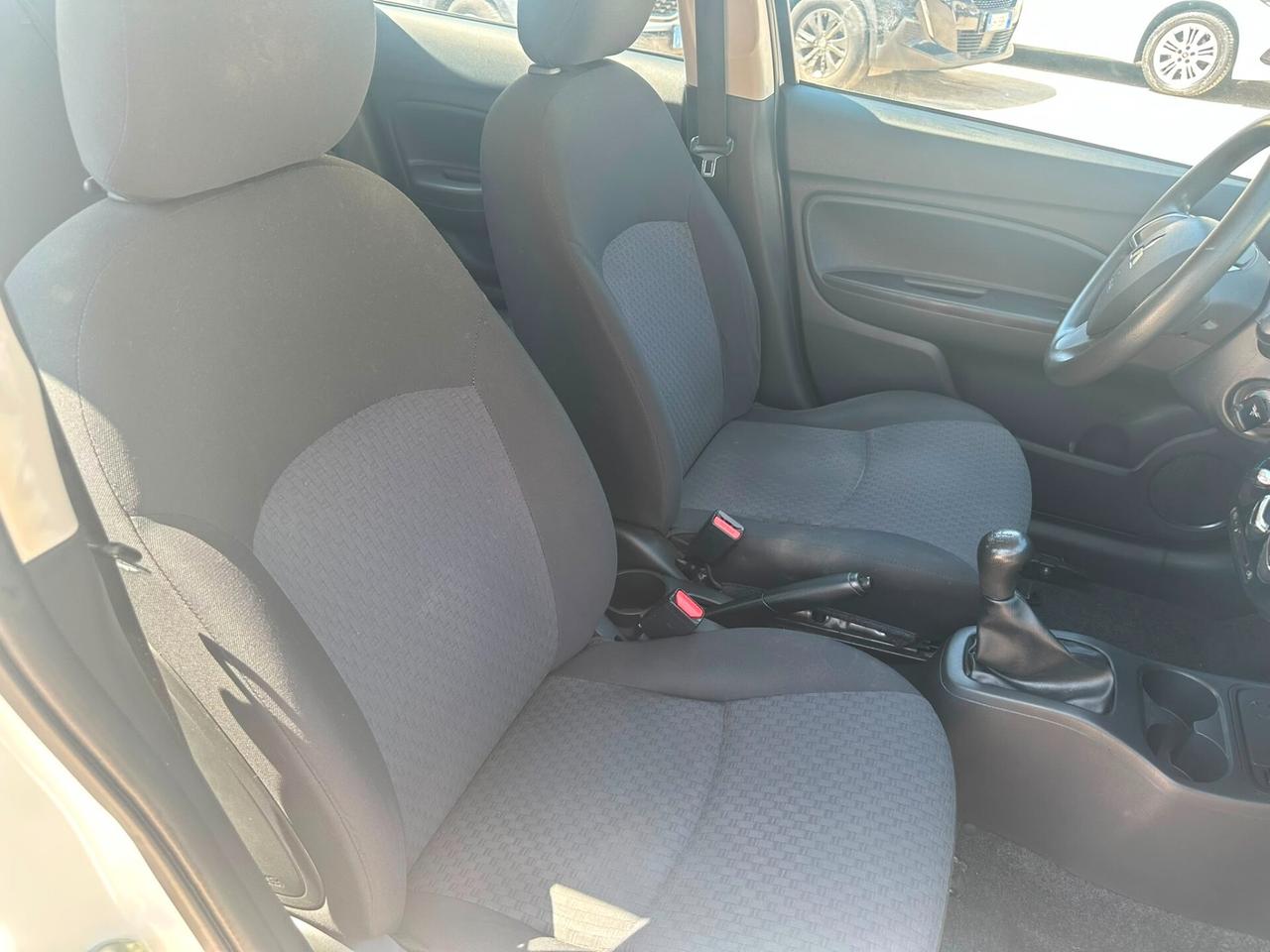 Mitsubishi Space Star 1.0 Invite