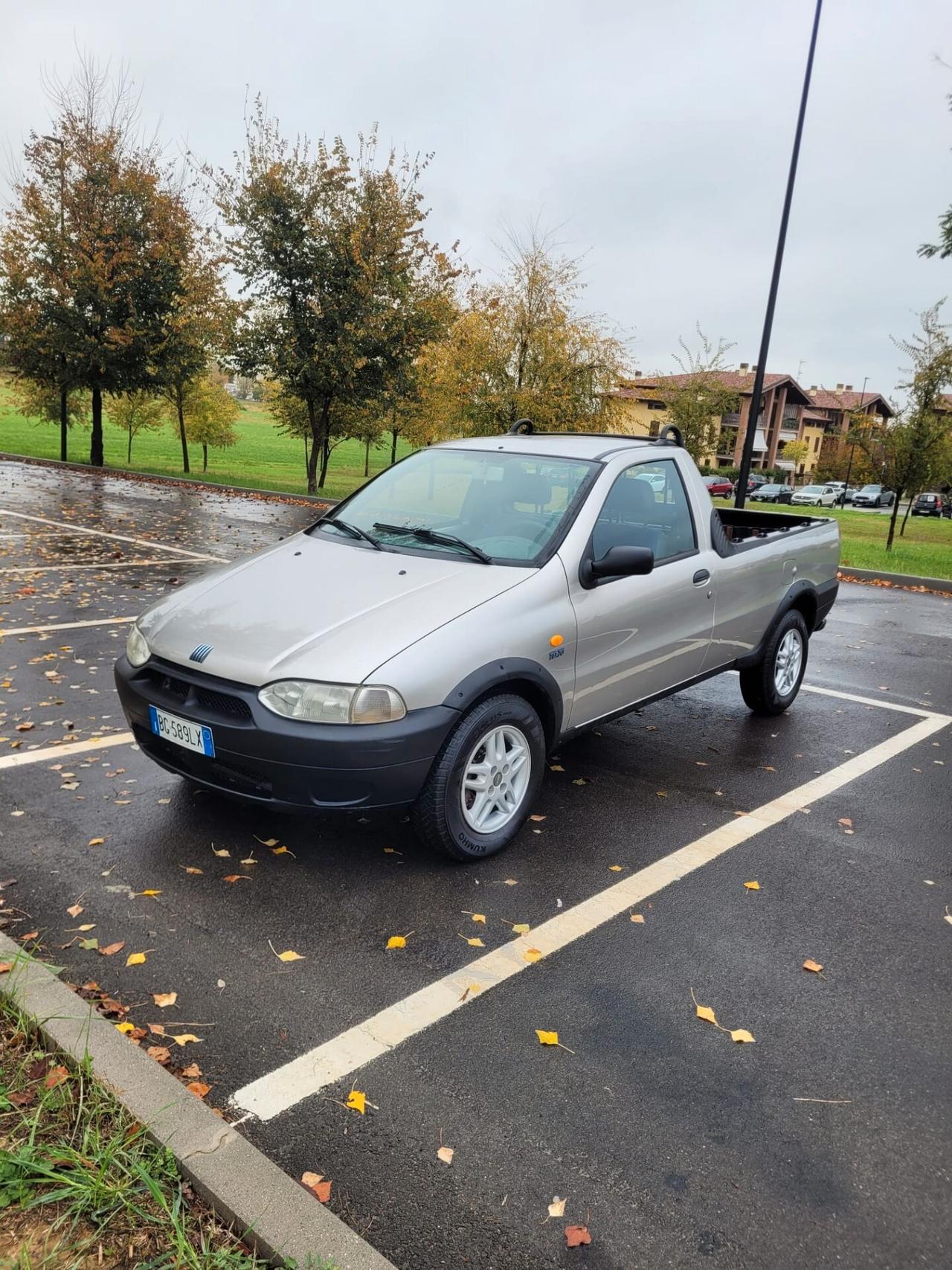 Fiat Strada 1.7 TDI Pick-up
