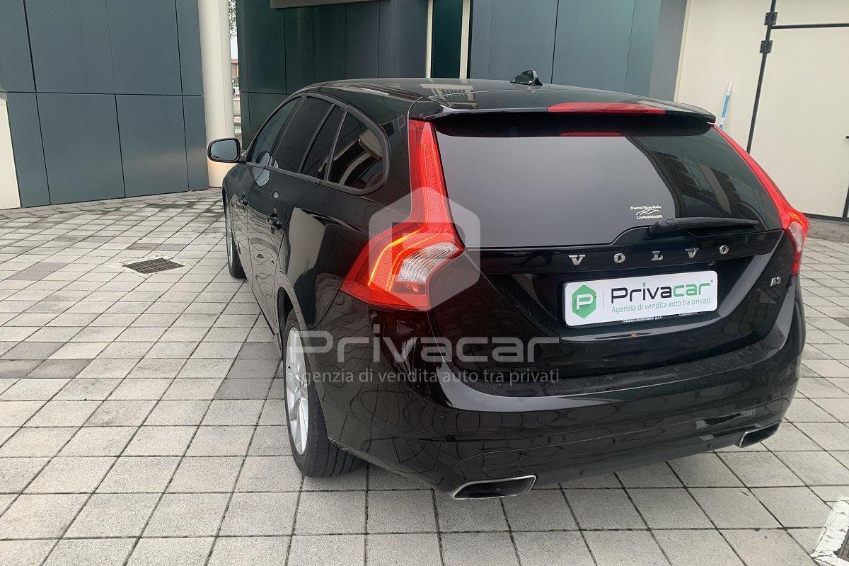 VOLVO V60 D2 Geartronic Summum