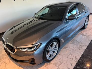 BMW 530 d Berlina 249cv xDrive Business StepTronic 48V