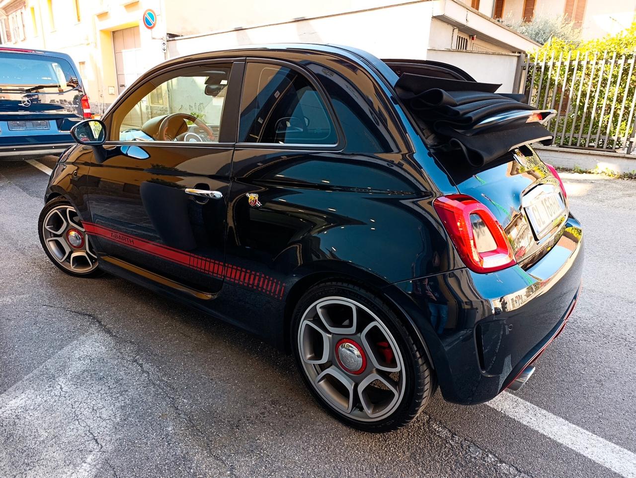 Abarth 500 C 1.4 Turbo T-Jet MTA Cabriolet