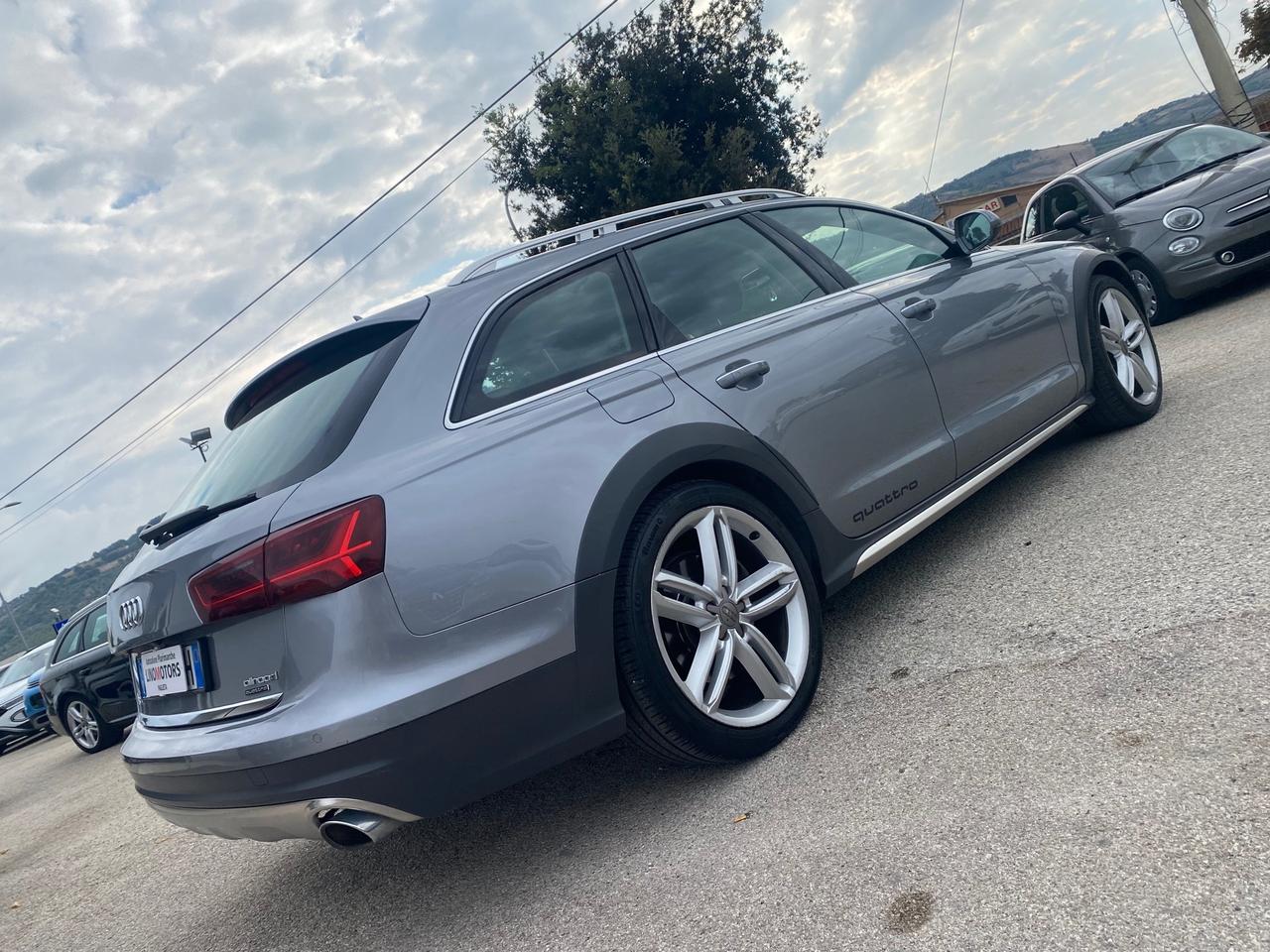 Audi A6 allroad 3.0 TDI 218 CV S tronic Business Plus