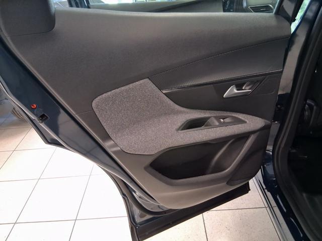 PEUGEOT 3008 BlueHDi 130 S&S EAT8 Active Business