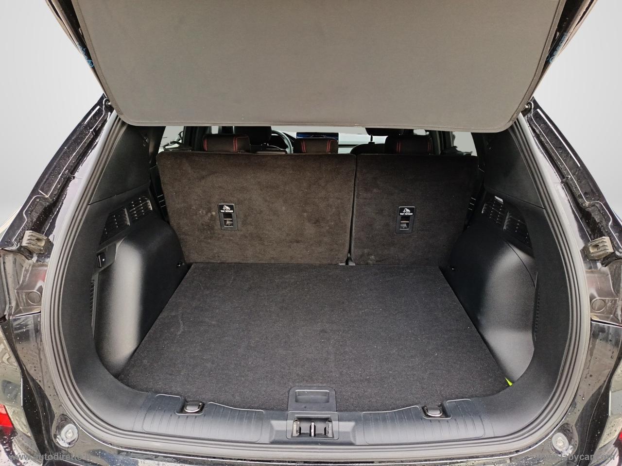 FORD Kuga 2.5 FHEV 180 CV CVT 2WD ST-Line