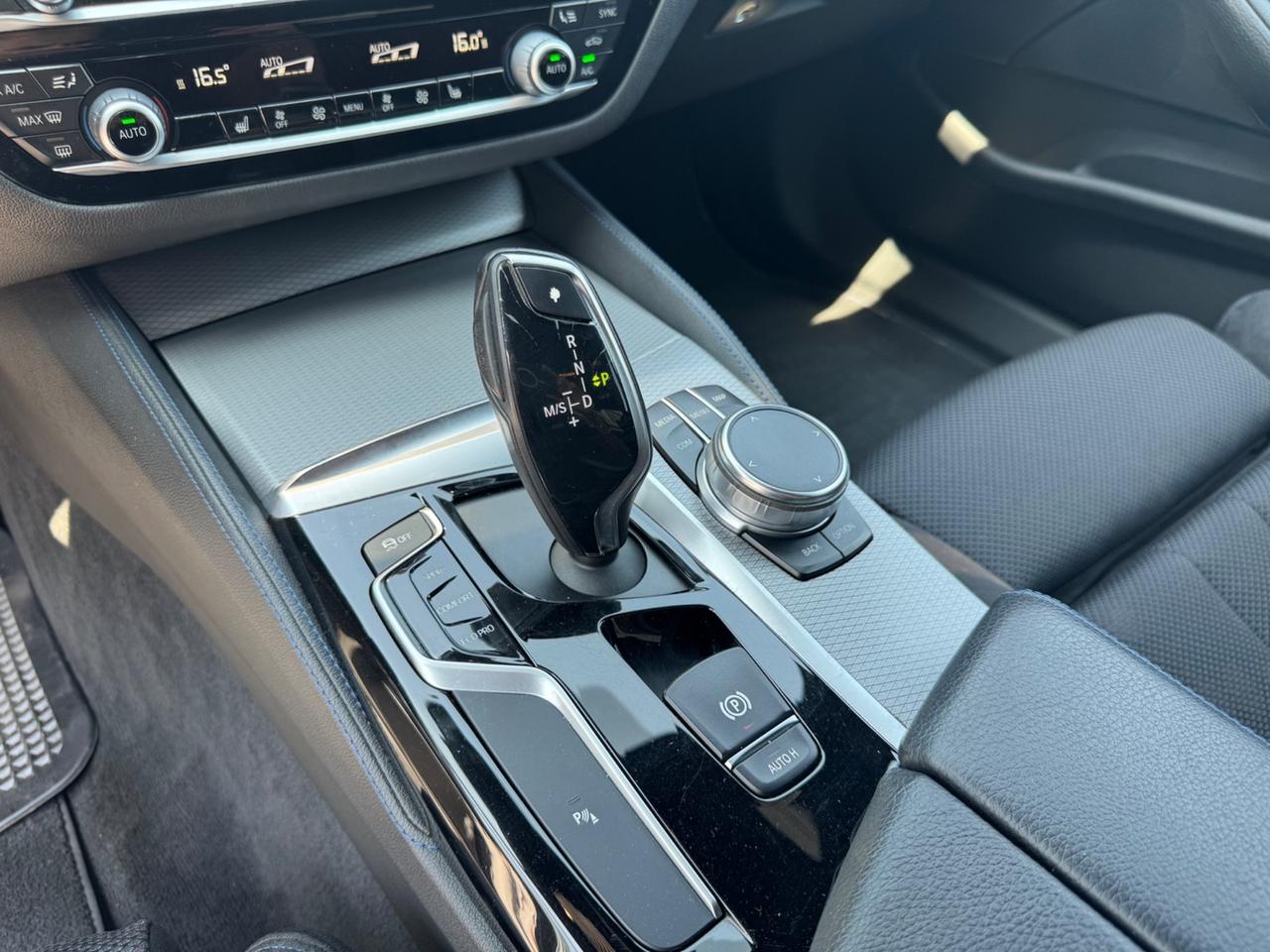 Bmw 520d xDrive Msport FULL SERVICE UNIPRO