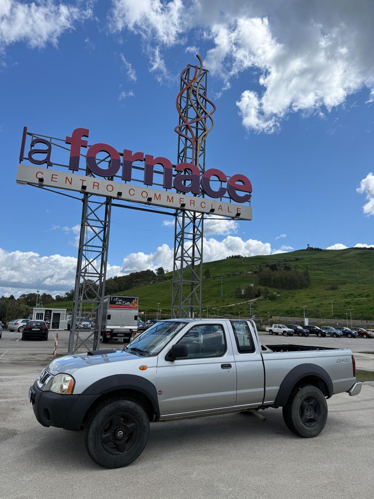 Nissan Pick Up Pick-up 2.5 TD 2 porte King Cab