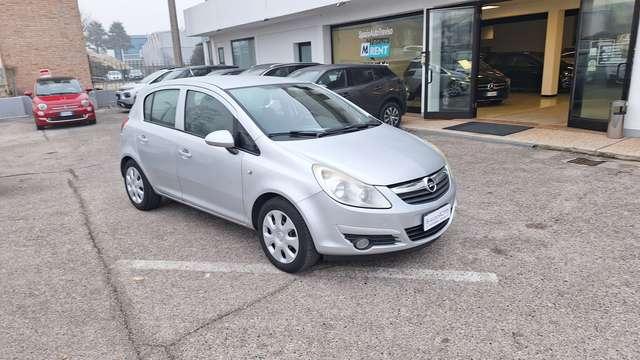 Opel Corsa Corsa 5p 1.2 Club /// NEOPATENTATO /// GPL