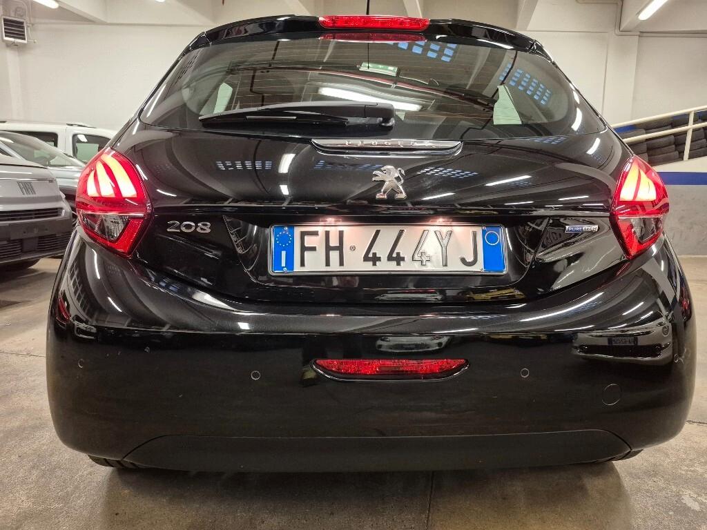 Peugeot 208 PureTech 82 5 porte Allure