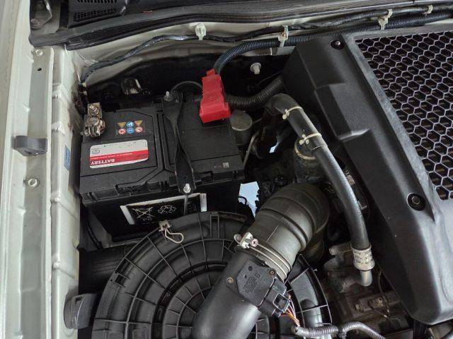 TOYOTA Hilux 2.5 D-4D 4WD Extra Cab UNICOPROPIETARIO