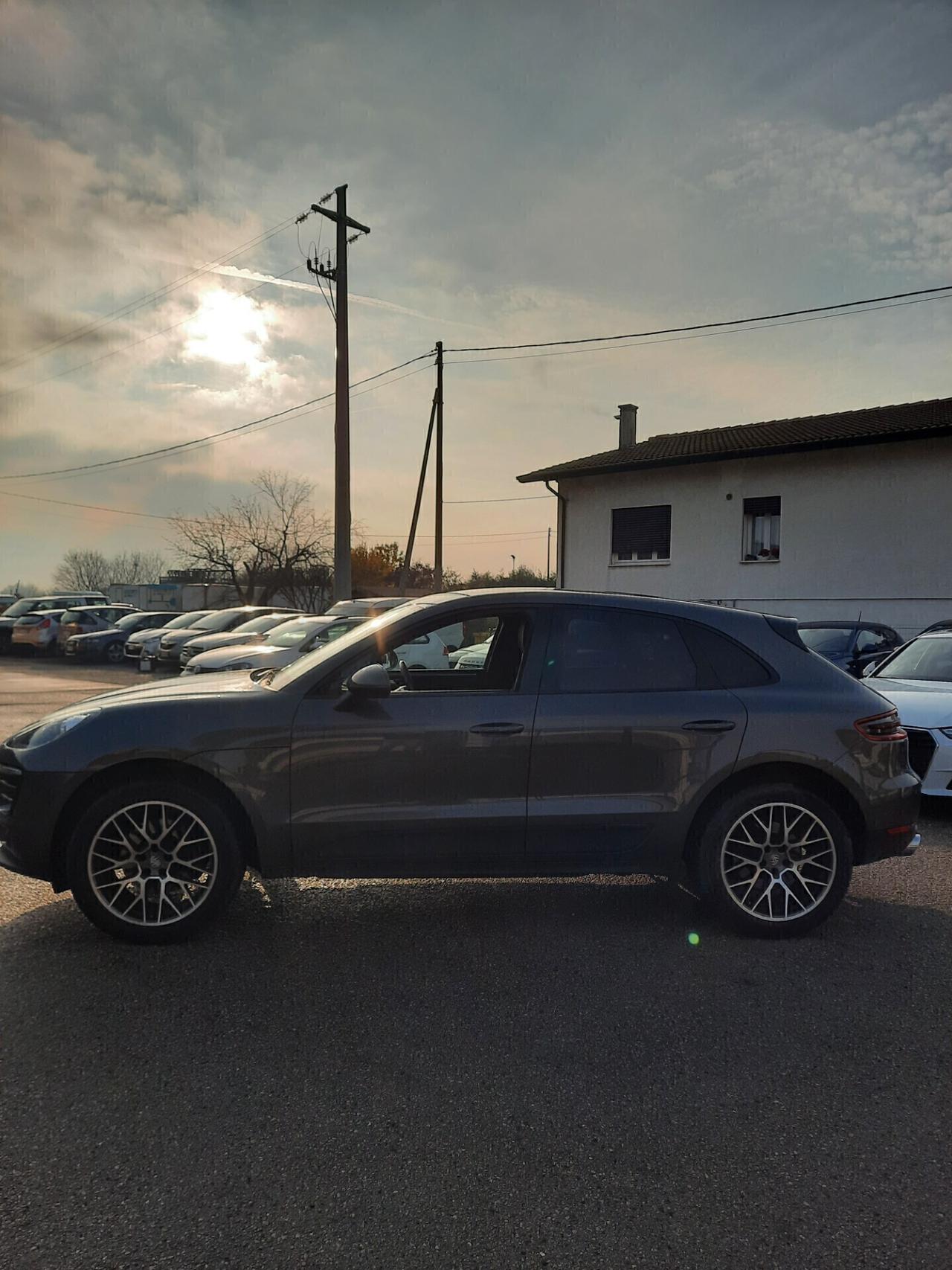 Porsche Macan 2.0 252 cv tagliandi porsche