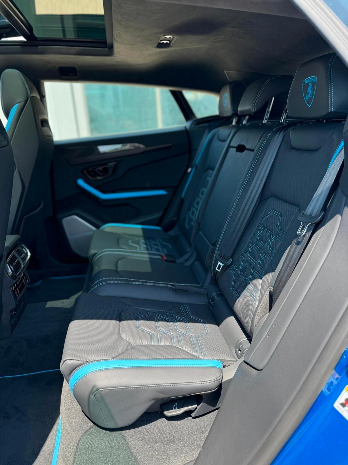 LamborghiniUrus Urus 4.0 V8 phev SE 800 CV