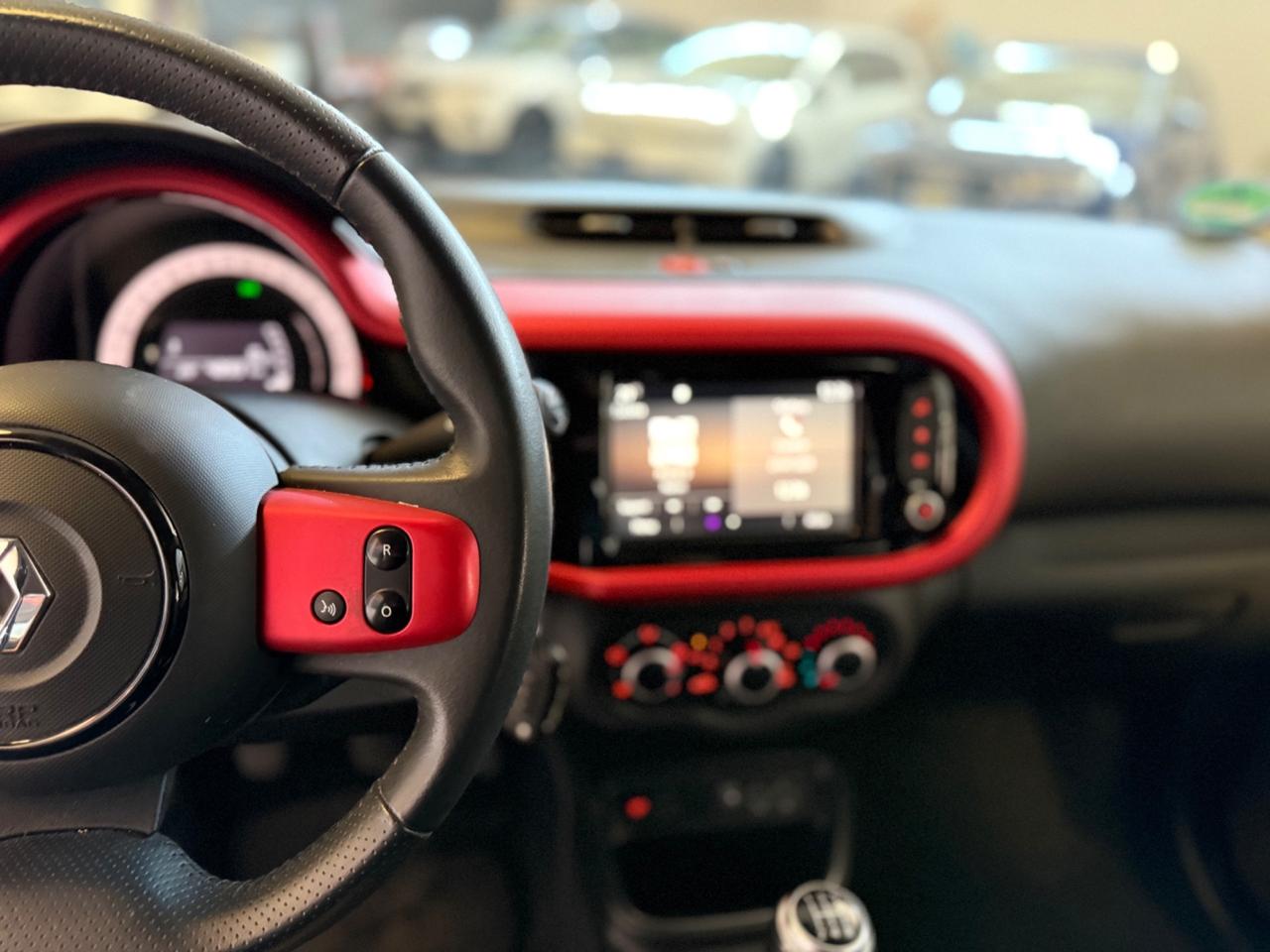 Renault Twingo SCe 65 CV Signature