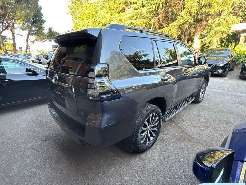 Toyota Land Cruiser 2.8 D4-D Lounge A/T