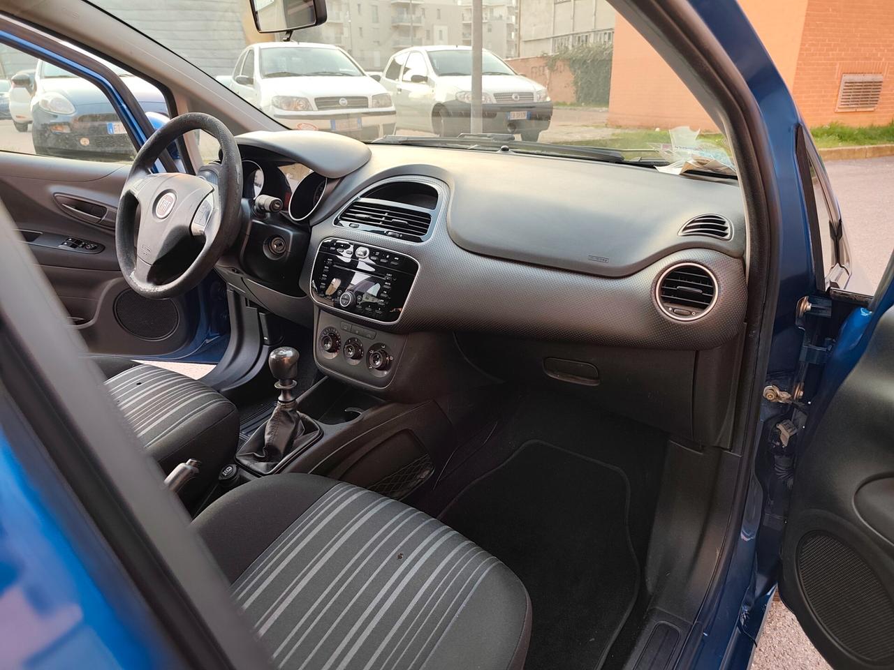 Fiat Punto Evo 1.4 Benz GPL 5 porte neopatentati