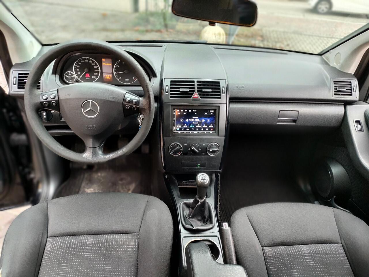 Mercedes-benz A 160 BlueEFFICIENCY Elegance