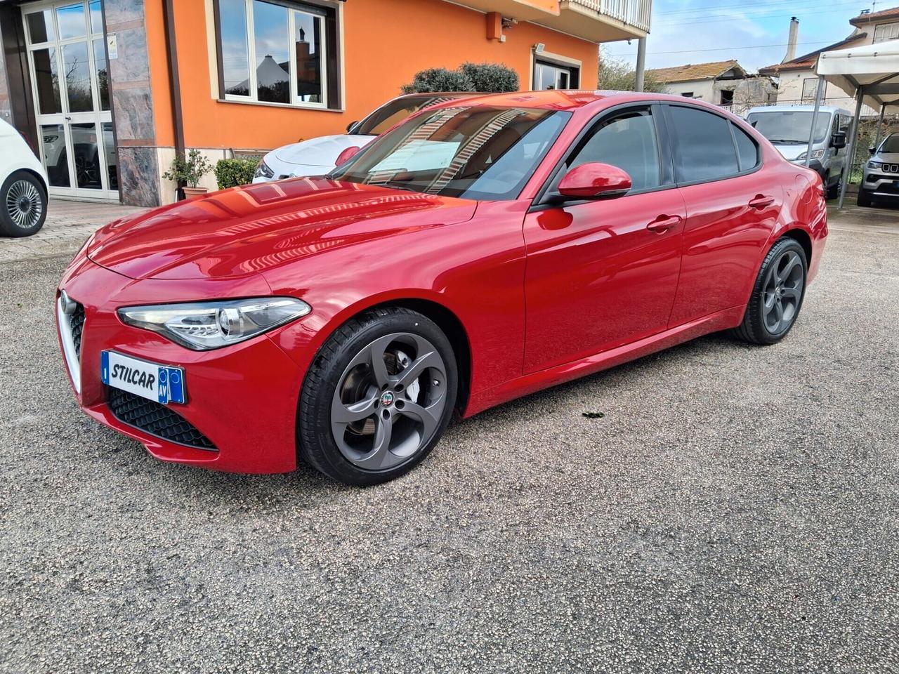 Alfa Romeo Giulia 2.2 Turbodiesel 160 CV AT8 B-Tech