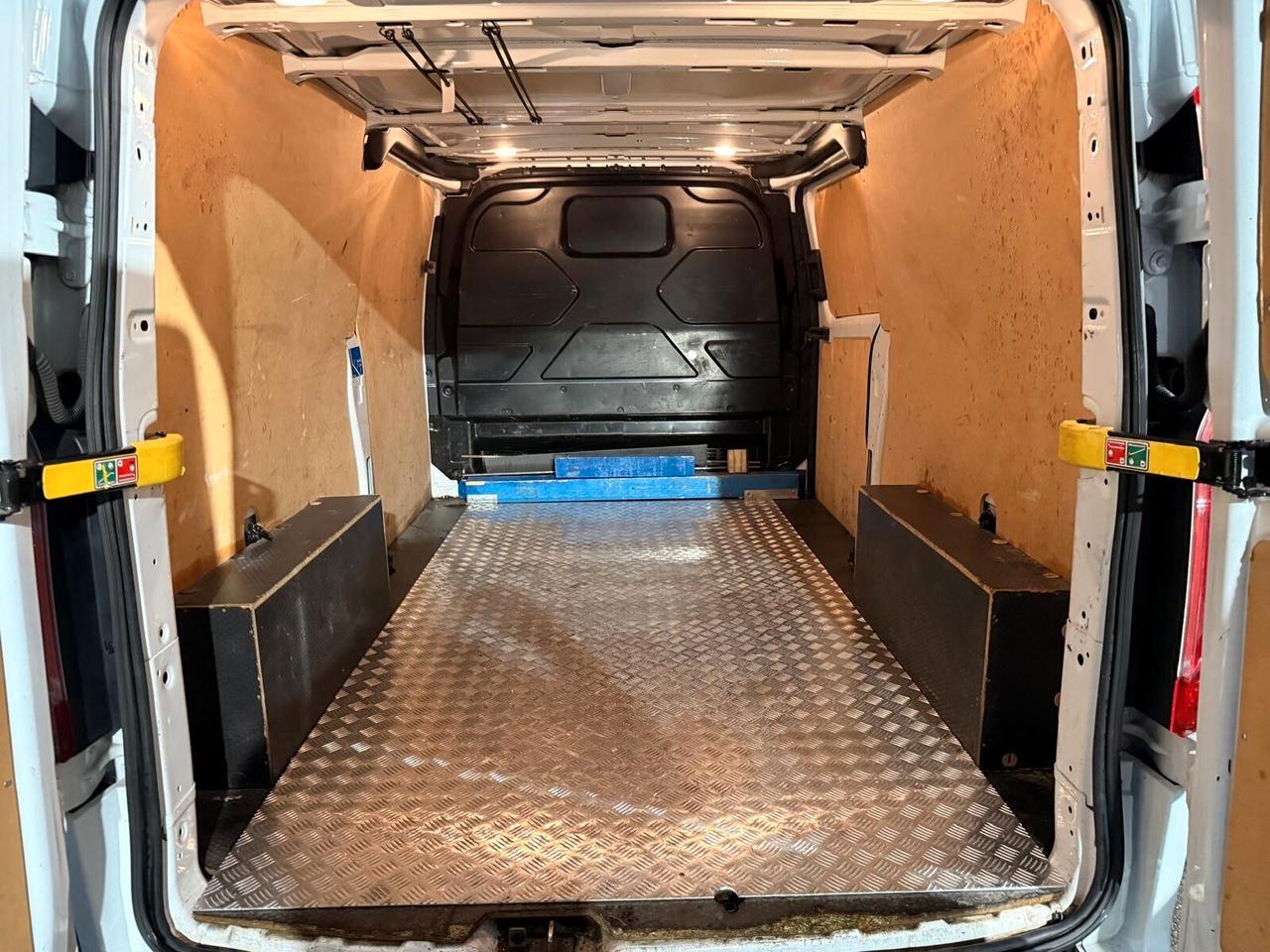 Ford Tourneo Custom 2.0 TDCi 130CV PL