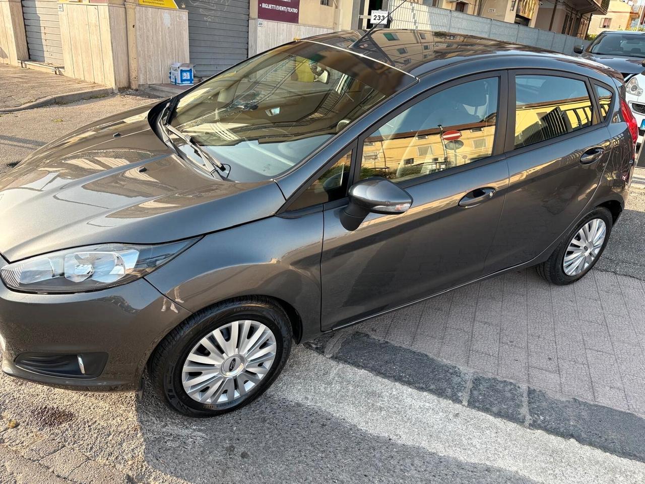 Ford Fiesta 1.4 5 porte Bz.- GPL Business