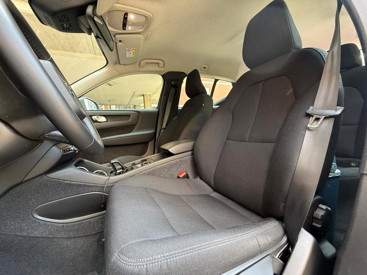 Volvo XC40 B3 automatico Plus Dark