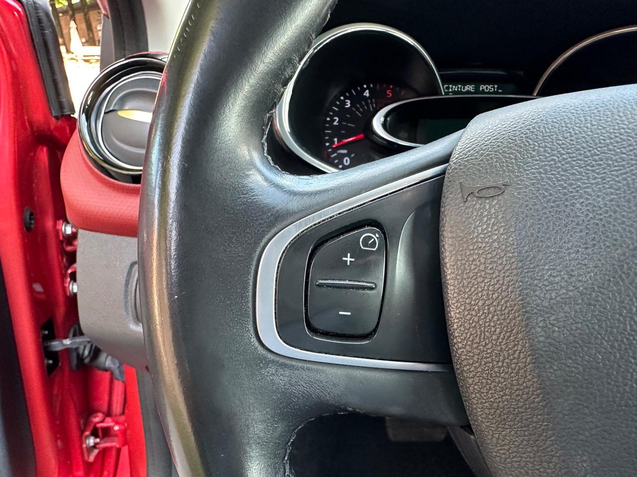 Renault Clio dCi 8V 90CV EDC Start&Stop 5 porte Energy Intens