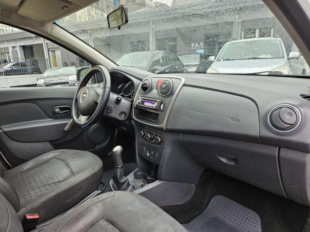 DACIA Sandero 1.2 75CV